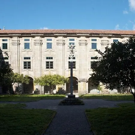 Hospederia Monasterio De * Poio
