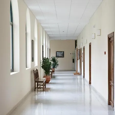 Hospederia Monasterio De Gasthof 3*