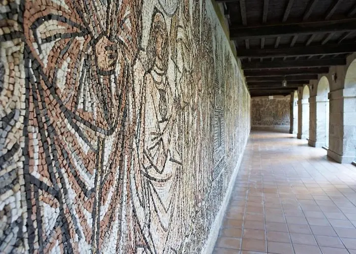 Hospederia Monasterio De 3*